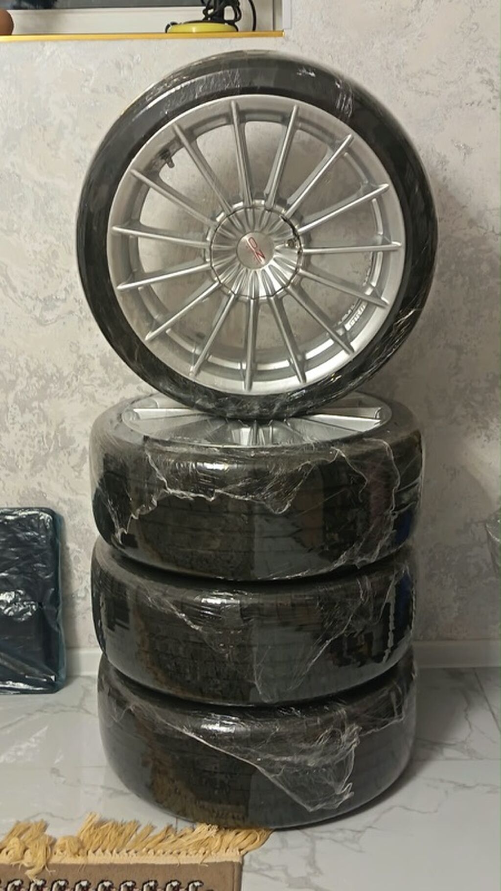 Lider disk idyal veziyetde etrafli wp elaqe 070 734 43 02 — Diskləri, Sumqayıt
