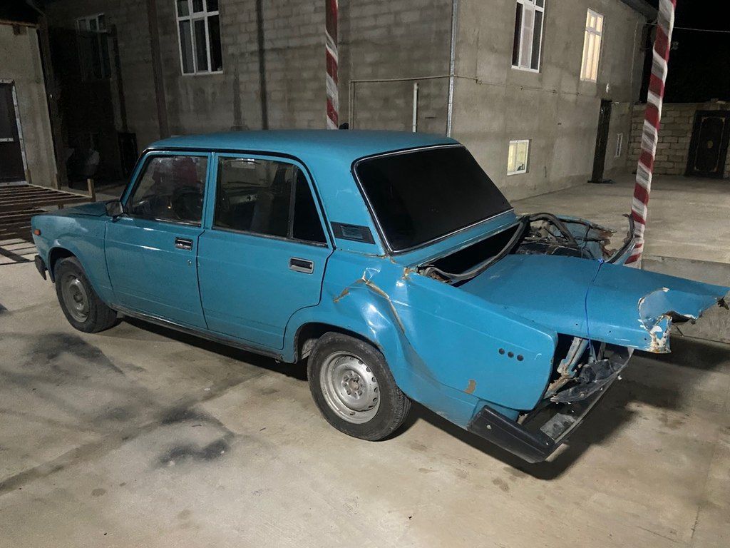 Lada (VAZ) 2107, 1.6 L, 2000 il, 200 000 km 10-GM-233 — Avtomobillər, Xaçmaz (2)