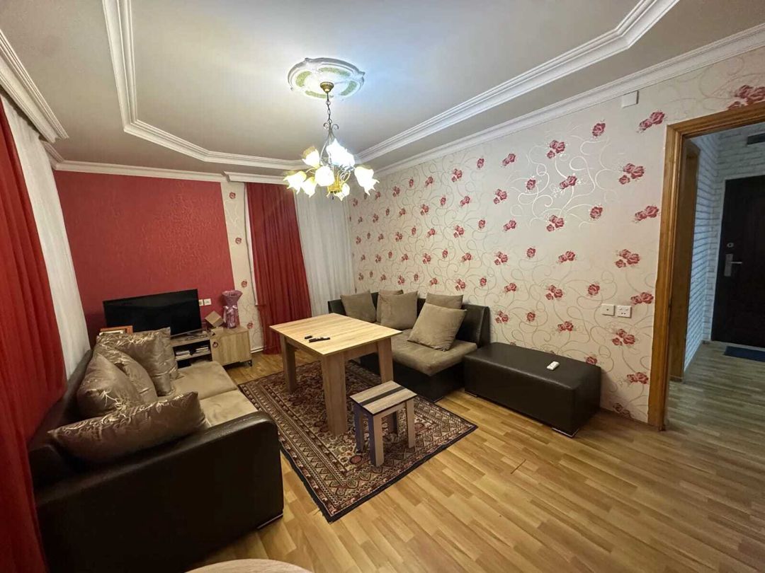 Satılır 3 otaqlı köhnə tikili 85 m² — Mənzil, Bakı