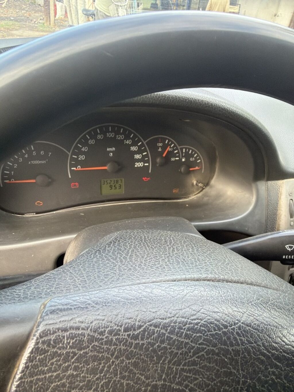 Lada Priora sedan – qara rəng Texniki xüsusiyyətlər: - Kuzov: 4 10-EJ-856 — Avtomobillər, Ucar (3)