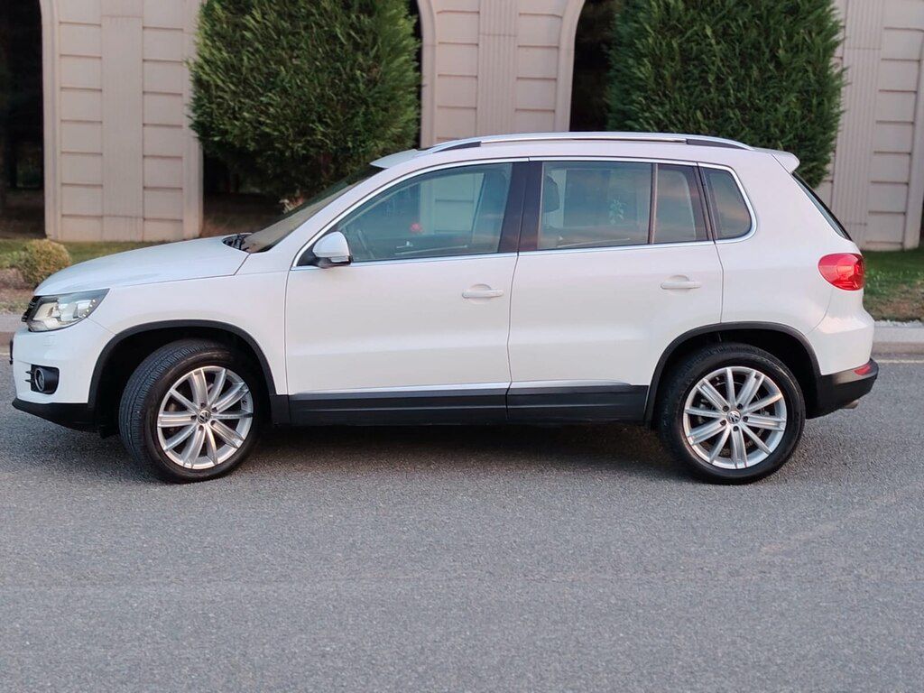 Volkswagen Tiguan, 2.0 L, 2011 il, 173 000 km 77-FB-955 — Avtomobillər, Gəncə (9)