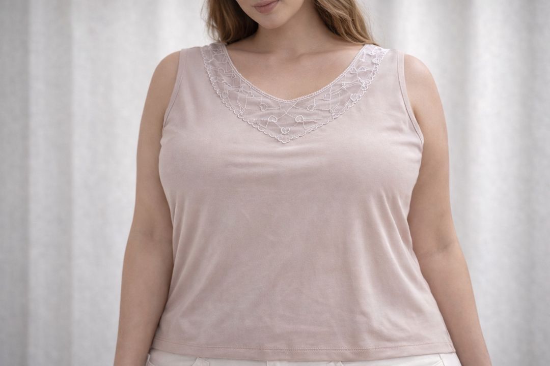 Qadınlar üçün mayka, bej, atlas, ölçü XL — Mallar, Bakı