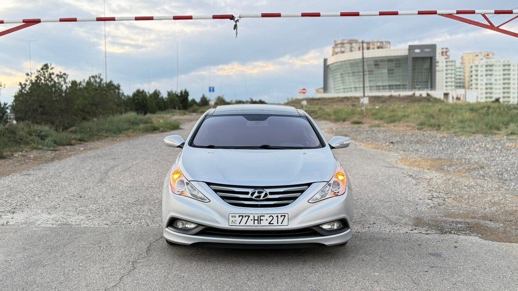 Hyundai Sonata, 2.0 L, 2014 il, 174 000 km 77-HF-217 — Avtomobillər, Bakı (2)
