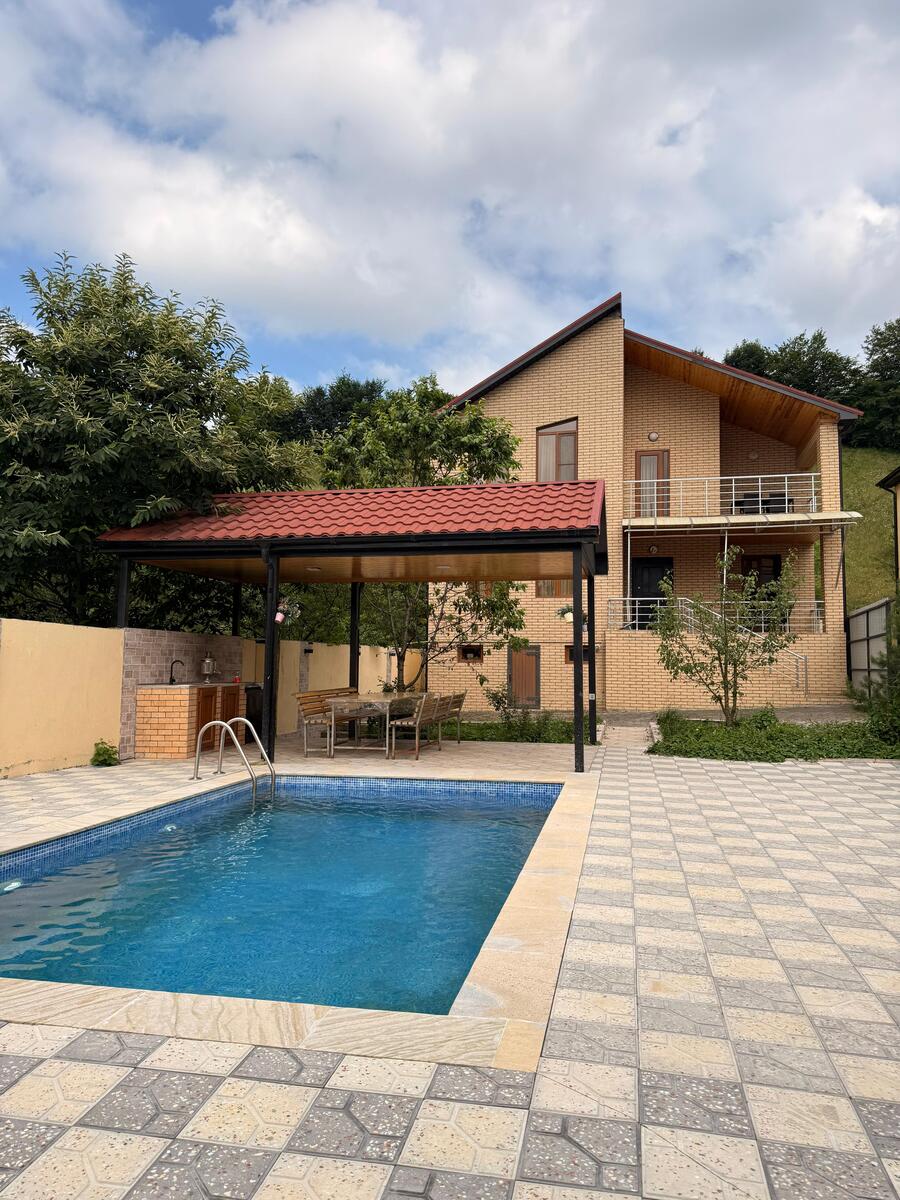 İcarəyə verilir 4 otaqlı həyət evi/bağ evi 200 m² — Ev, villa, Quba