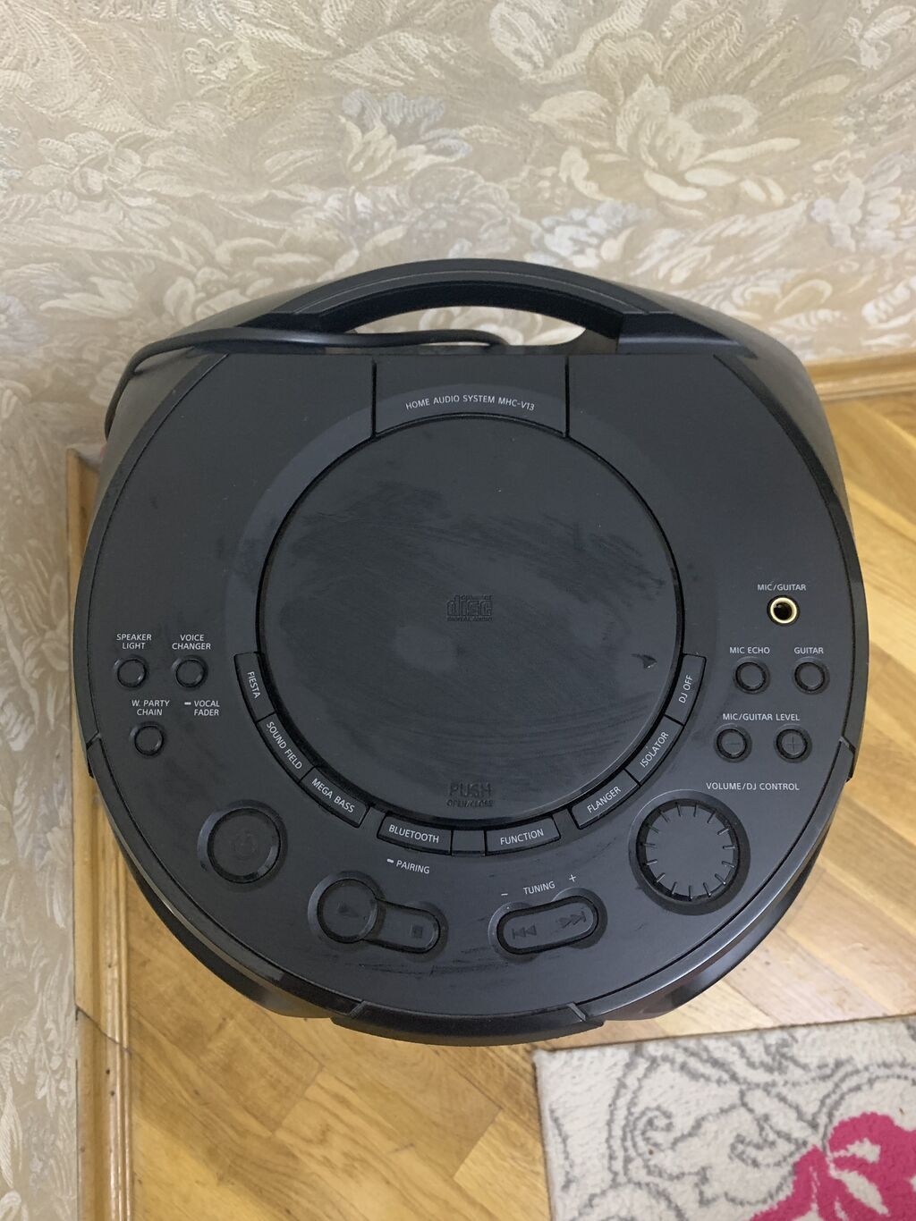 Sony MHC-V13 ev audio sistemi - Güclü mono qüllə tipli akustika: iri — Akustik sistemlər, Bakı (2)