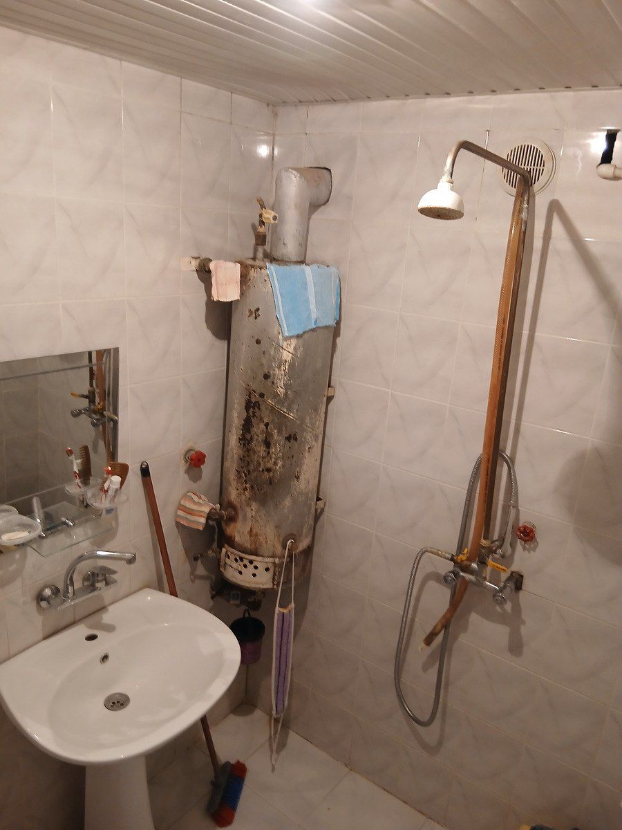 Satılır 2 otaqlı köhnə tikili 40 m² — Mənzil, Gəncə (7)