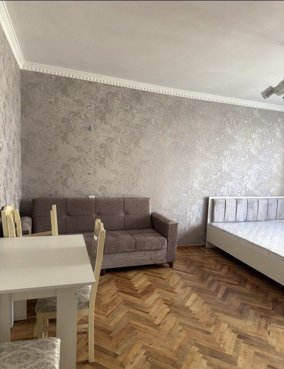 İcarəyə verilir 1 otaqlı köhnə tikili 35 m² — Mənzil, Bakı (3)