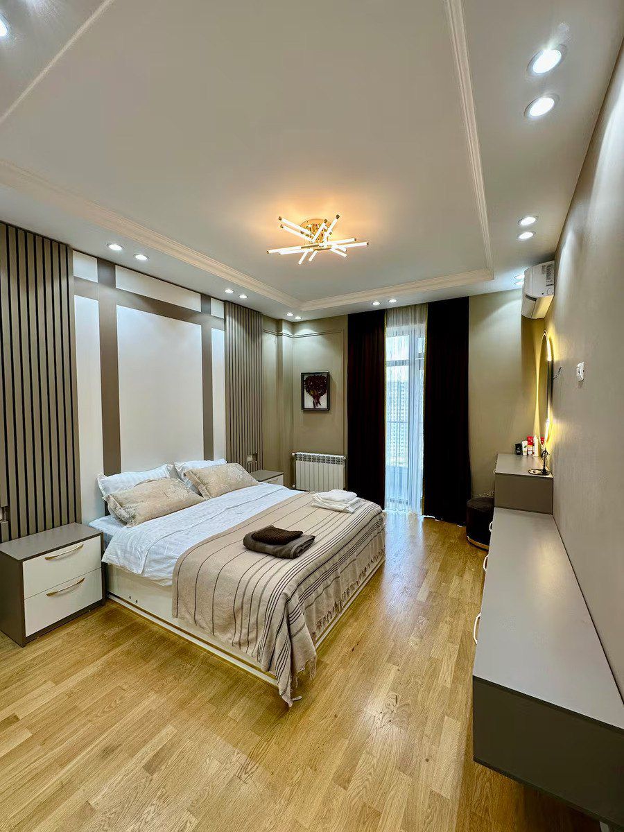 İcarəyə verilir 3 otaqlı yeni tikili 110 m² — Mənzil, Bakı (9)