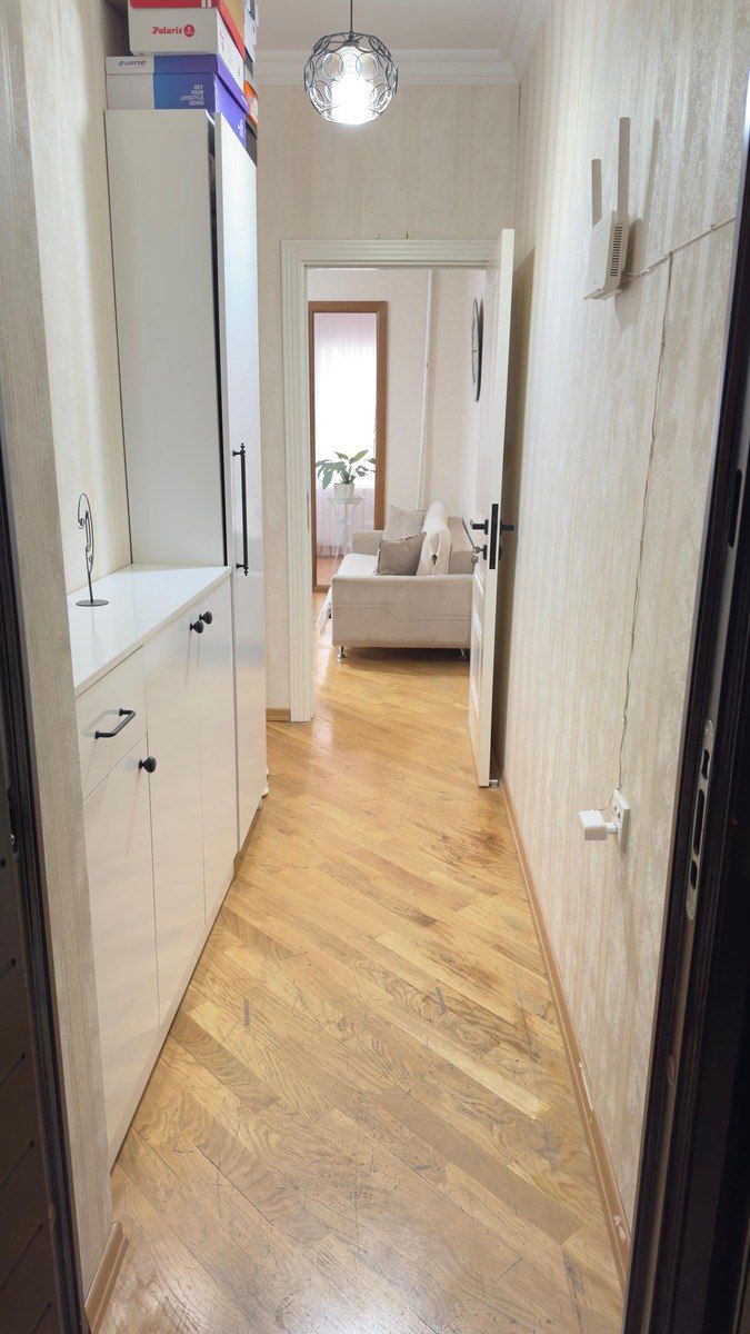 Satılır 2 otaqlı köhnə tikili 55 m² — Mənzil, Bakı (8)