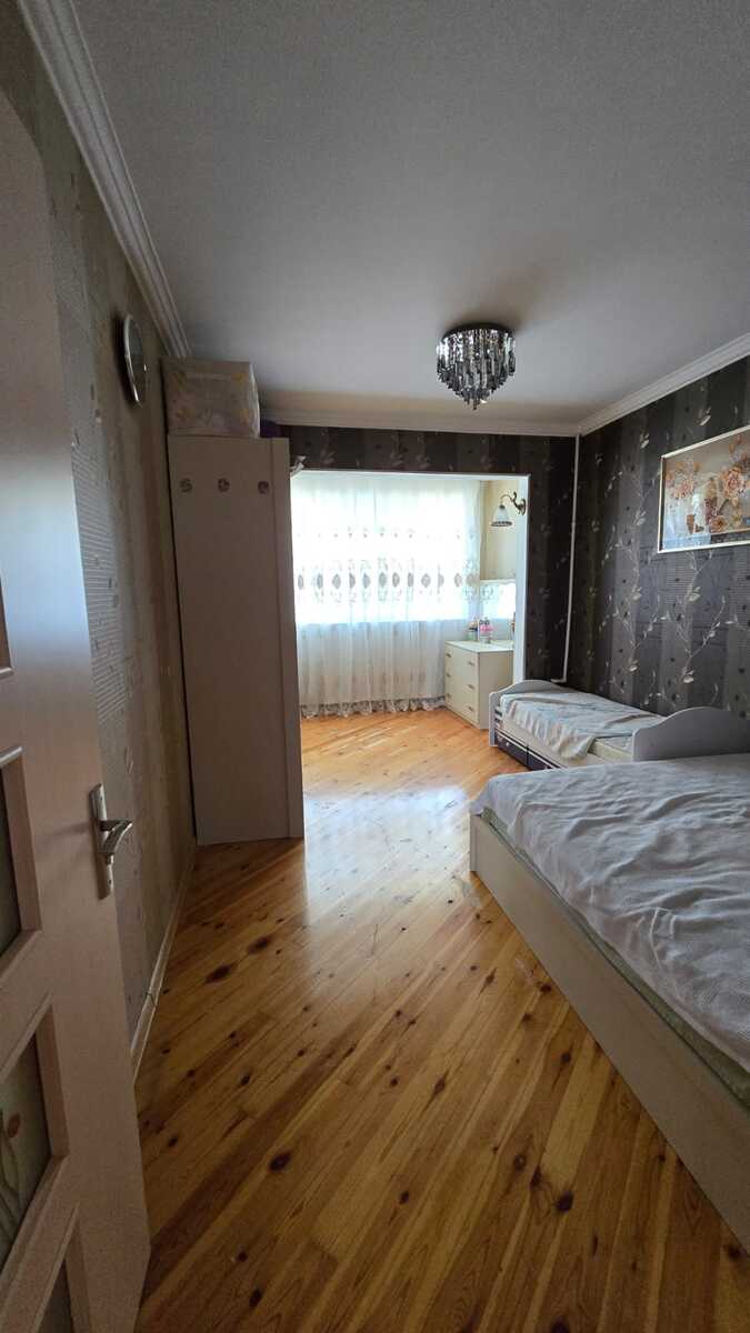 Satılır 4 otaqlı köhnə tikili 100 m² — Mənzil, Bakı (4)
