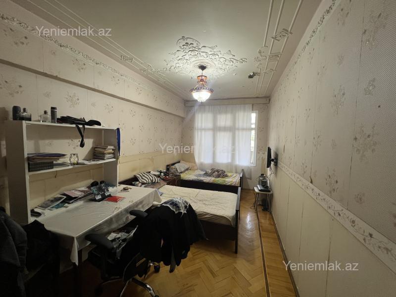 Satılır 3 otaqlı Bina evi menzil (Köhnə tikili), 70 m², Nəsimi rayonu — Mənzil, Bakı (3)