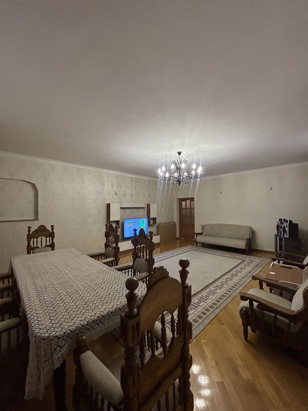 İcarəyə verilir 4 otaqlı yeni tikili 220 m² — Mənzil, Bakı (2)