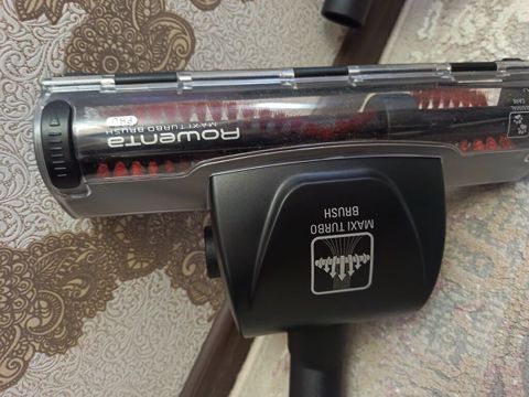 Rowenta tozsoran üçün orijinal başlıqlar dəsti - Maxi Turbo Brush Pro — 20 ₼ · Bakı · Təmizlik üçün alətlər Rowenta tozsoran üçün orijinal başlıqlar dəsti - Maxi Turbo Brush Pro — Bakı
