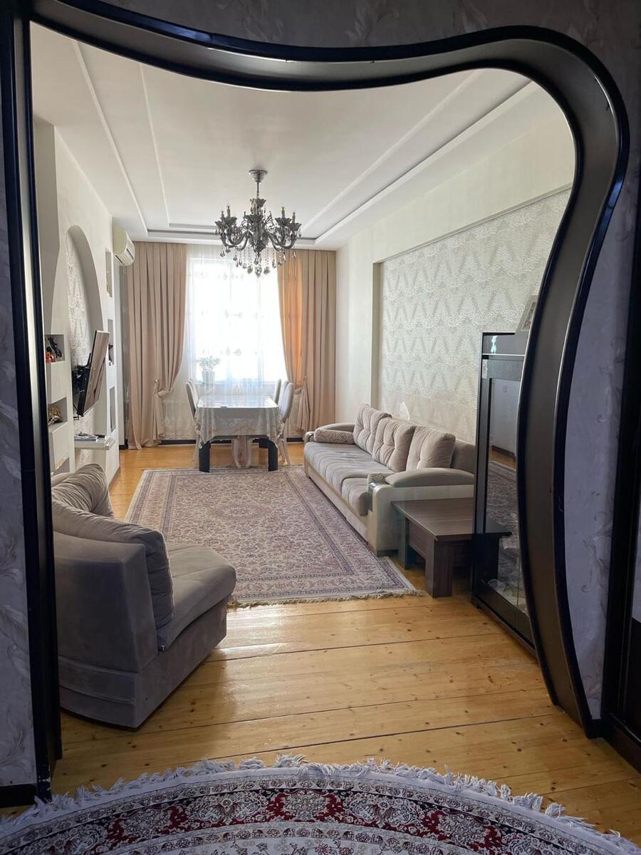 Satılır 4 otaqlı yeni tikili 135 m² — Mənzil, Bakı
