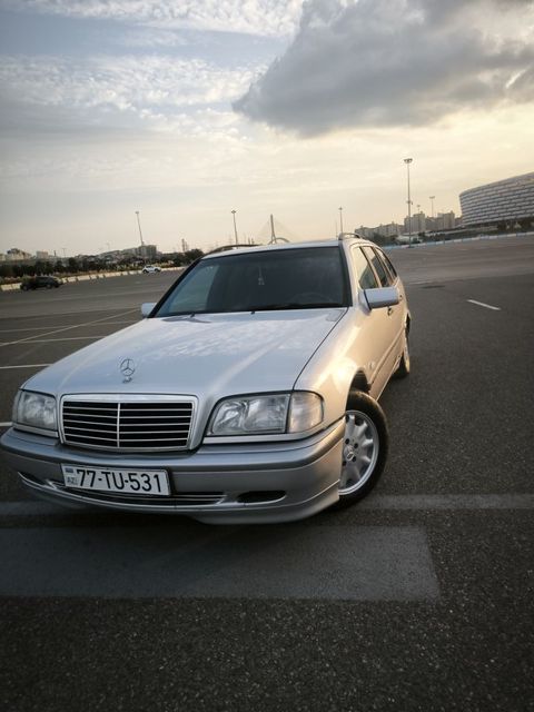 Mercedes C 200, 2.2 L, 2000 il, 552 096 km — Bakı