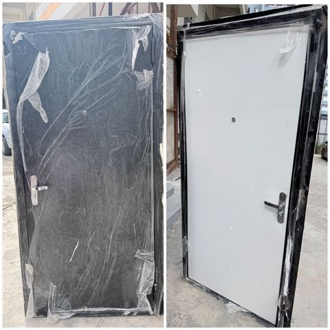 Seyf qapi 210/100sm 300azn Bakixanov 7666 leli — Bakı