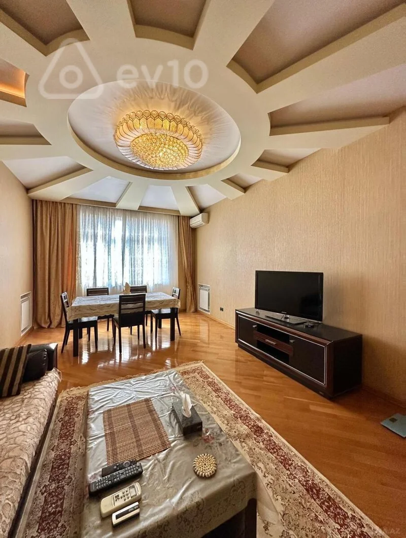 3 otaqlı mənzil, 100 m², Həsənoğlu küçəsi — kirayə — Bakı