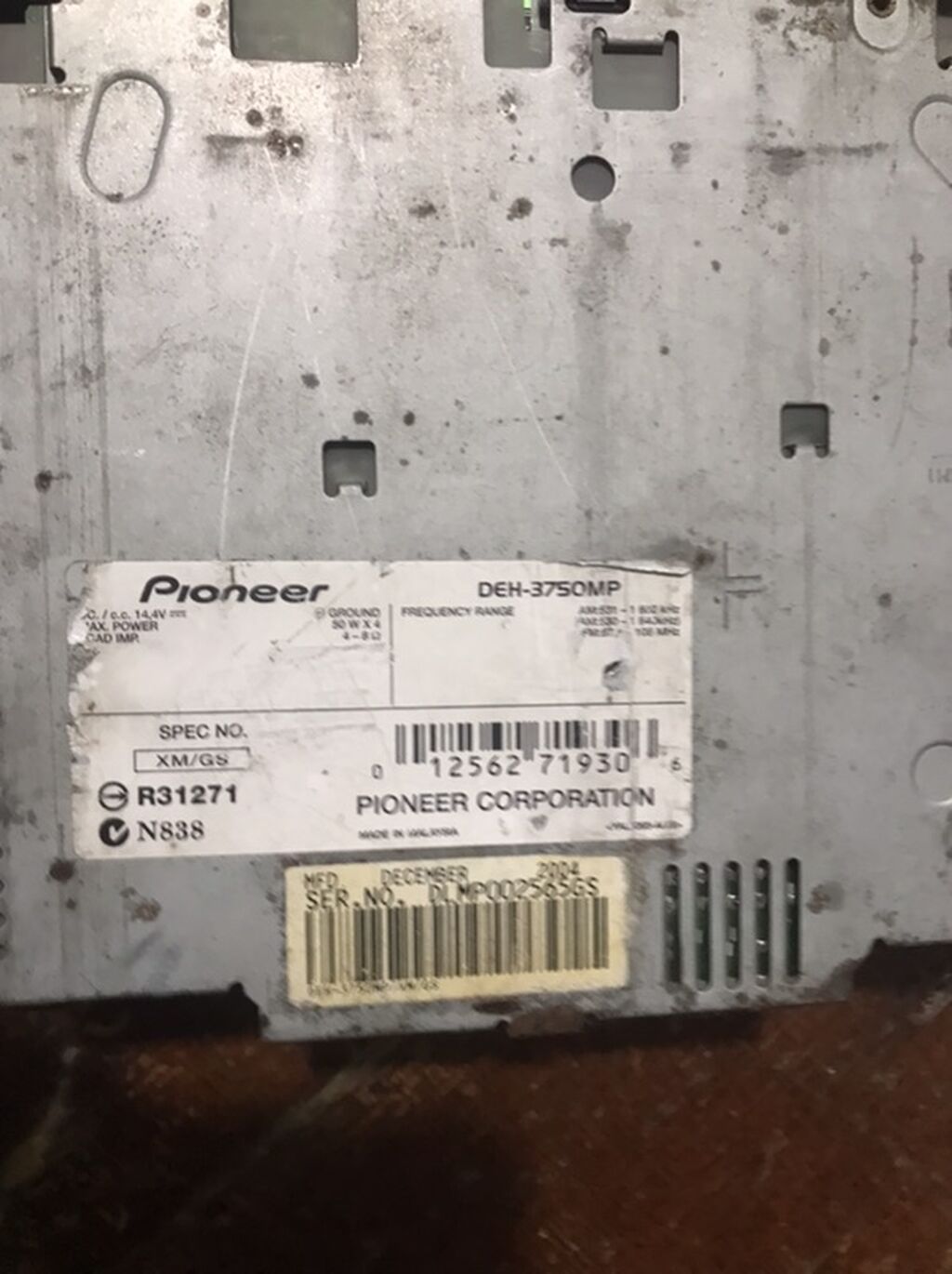 Pioneer DEH-3750MP avtomobil maqnitofonu biden sesi çixmir baska hec — Avtomobil akustikası, Bakı (3)