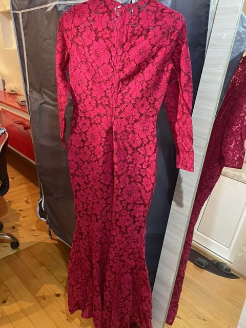 Brend: CH Carolina Herrera Originaldır. 1-cə dəfə geyinilib(5000ə — Bakı