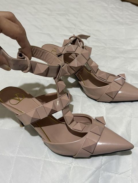 Valentino Garavani “Roman Stud” qadın ayaqqabısı - Model: Tonal Roman — Bakı