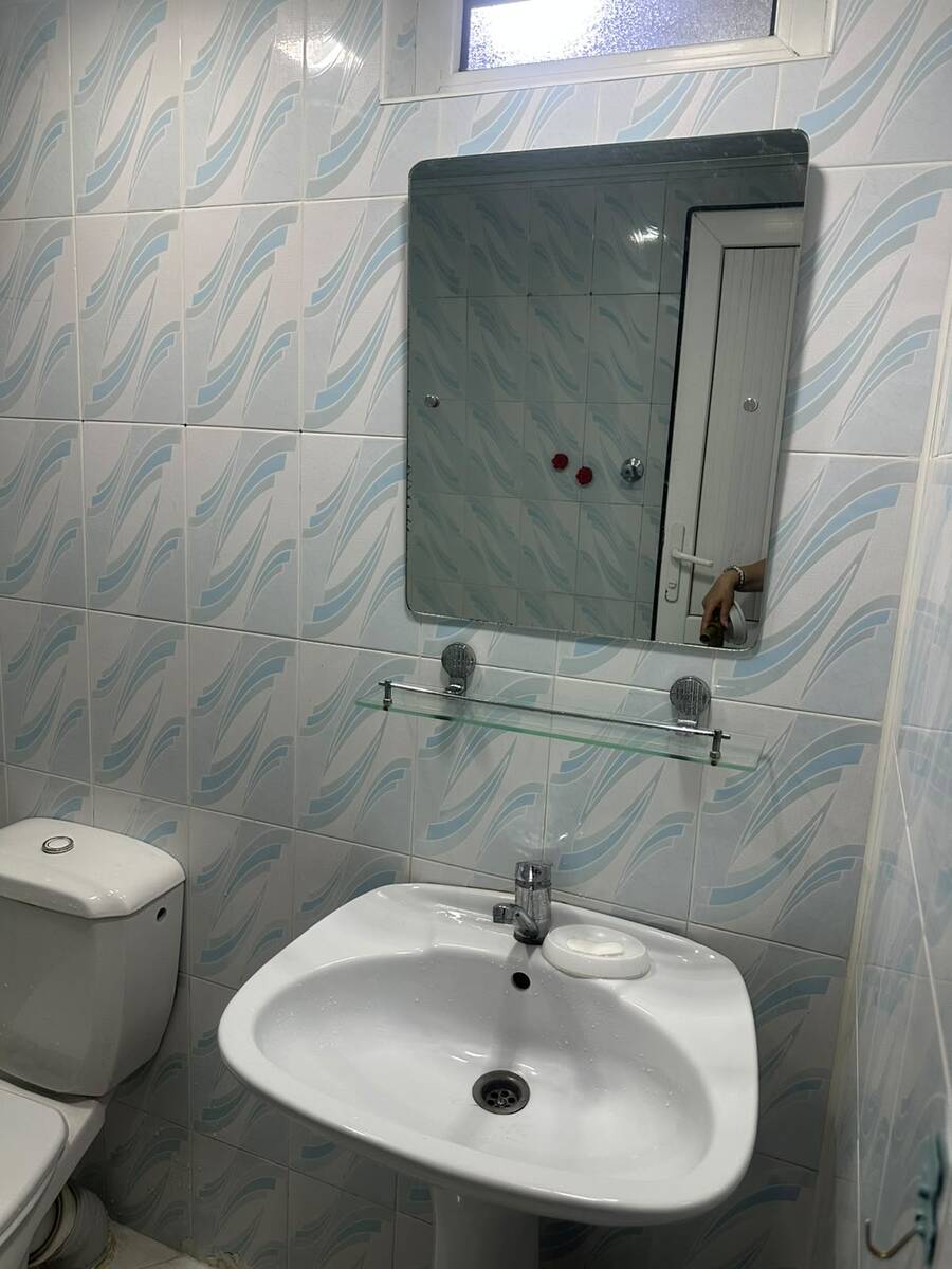 İcarəyə verilir 2 otaqlı köhnə tikili 65 m² — Mənzil, Bakı (7)