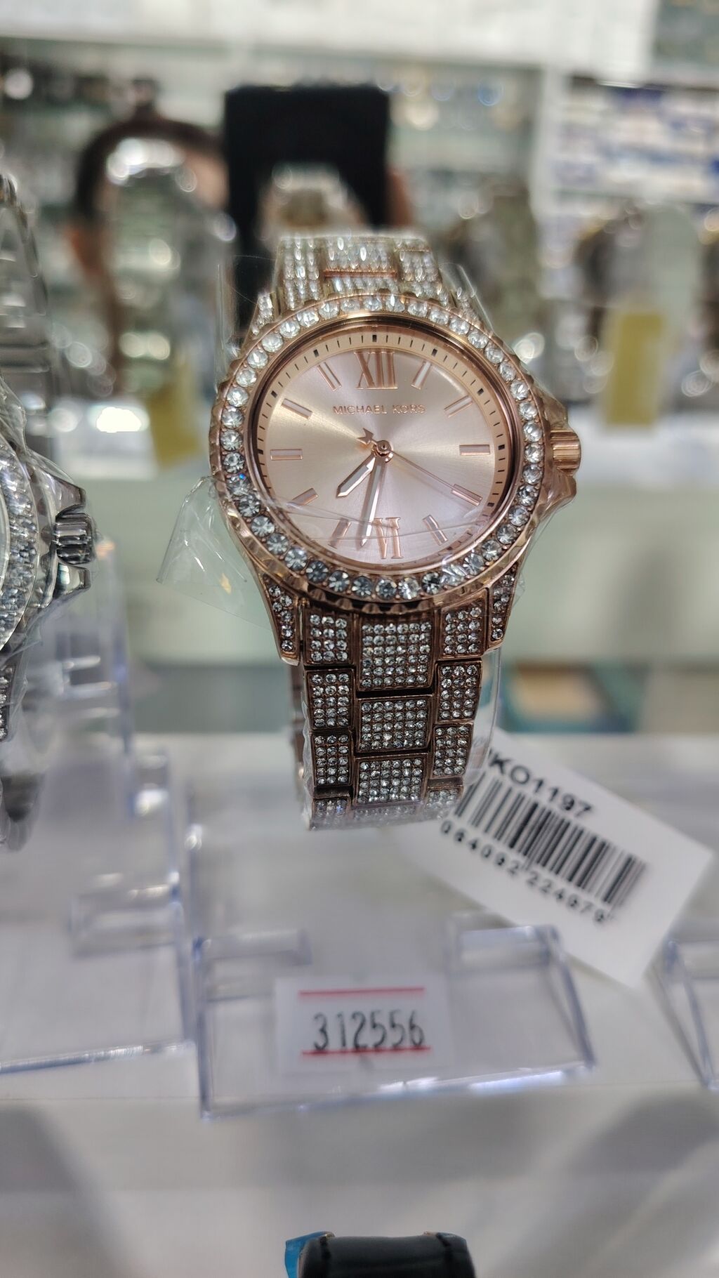 Michael Kors qadın saatları – zərif və parlaq dizaynlar Məhsul — Qol saatları, Masazır (2)