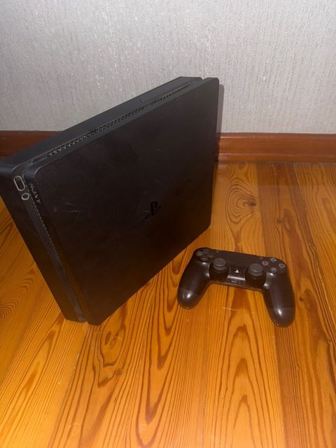 Playstation 4 Slim 500GB — Bakı