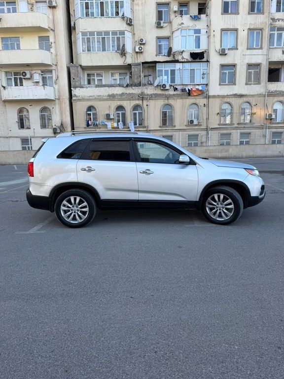 Kia Sorento, 2.0 L, 2009 il, 257 000 km 77-UQ-609 — Avtomobillər, Xırdalan (4)