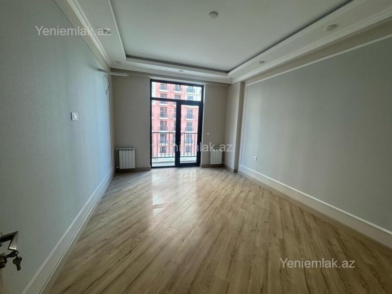 Satılır 2 otaqlı Bina evi menzil (Yeni tikili), 77 m², Binəqədi rayonu — Mənzil, Bakı (3)