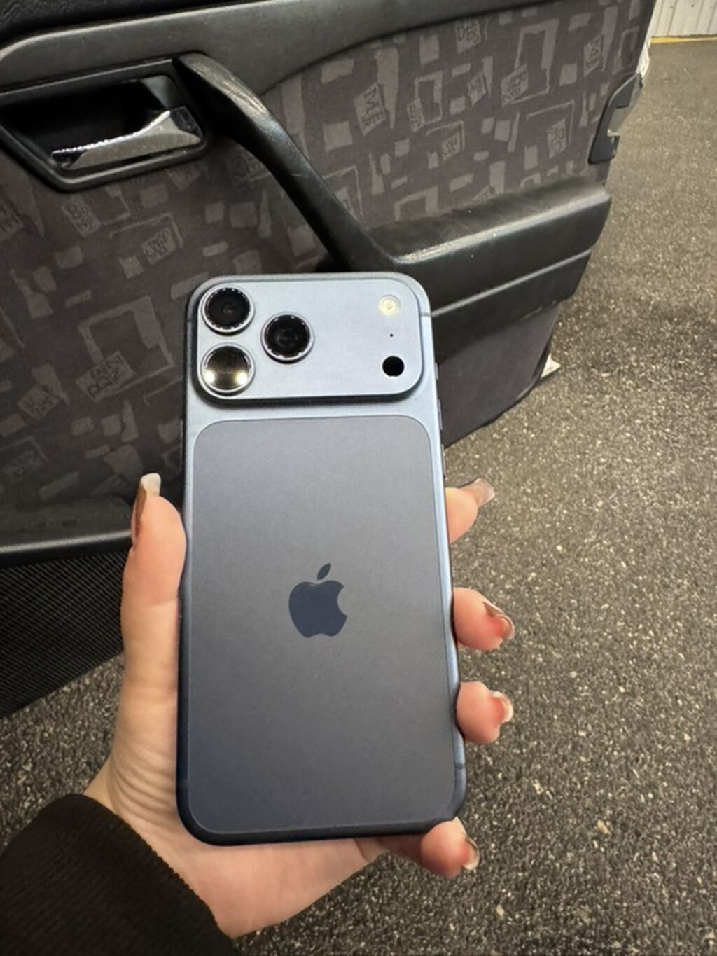 IPhone 17 Pro Max, 256 GB, Blue Titanium — Apple iPhone, Bakı (4)