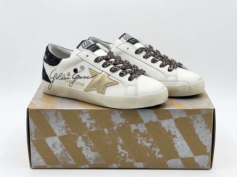 Qadın üçün kedlər, ağ, eko dəri, ölçü 37 — Bakı