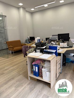 İcarəyə verilir 6 otaqlı 210 m² ofis 28 Mall — Ofis (11)