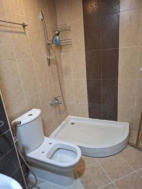2 otaqlı mənzil – interyer və avadanlıqla Plan: - Geniş işıqlı — Bakı
