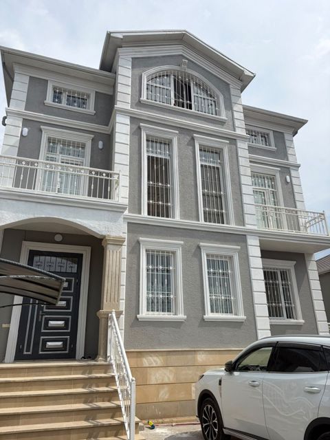 İcarəyə verilir 5 otaqlı həyət evi/bağ evi 300 m² — Bakı