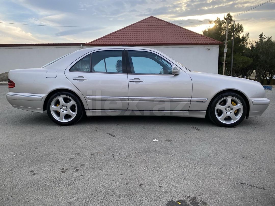 2001 Mercedes-Benz E-Class, 2.7 L, 2001, 232,000 km — Avtomobillər, Bakı (2)
