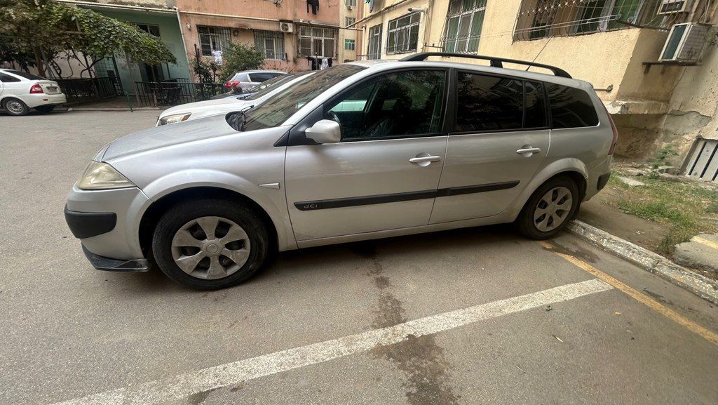 Renault Megane, 1.5 L, 2006 il, 400 000 km 60-BV-651 — Avtomobillər, Bakı (5)