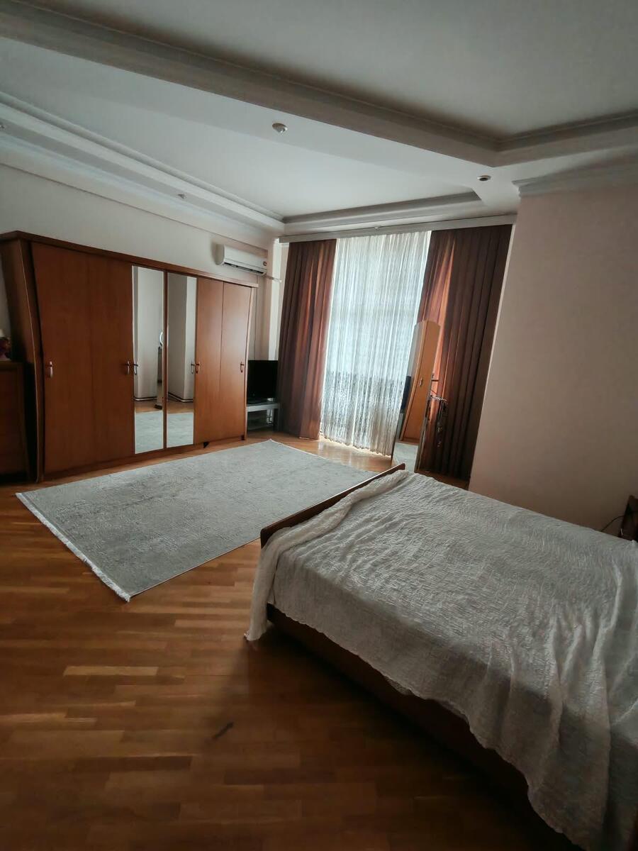 Satılır 3 otaqlı yeni tikili 167 m² — Mənzil, Bakı (12)