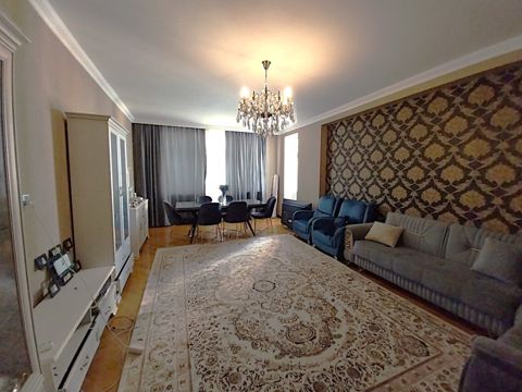 Satılır 3 otaqlı yeni tikili 150 m² — Bakı