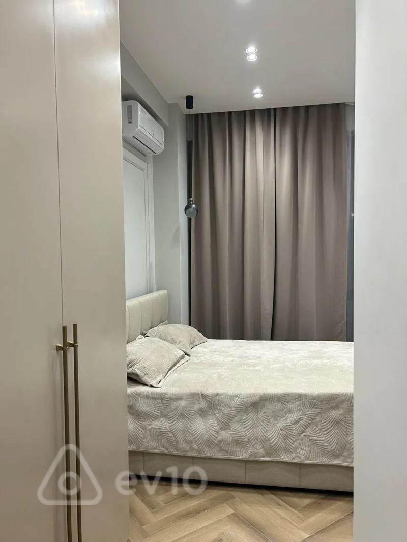 3 otaqlı mənzil, 100 m², 28 May kuchesi — kirayə — Mənzil, Bakı (9)