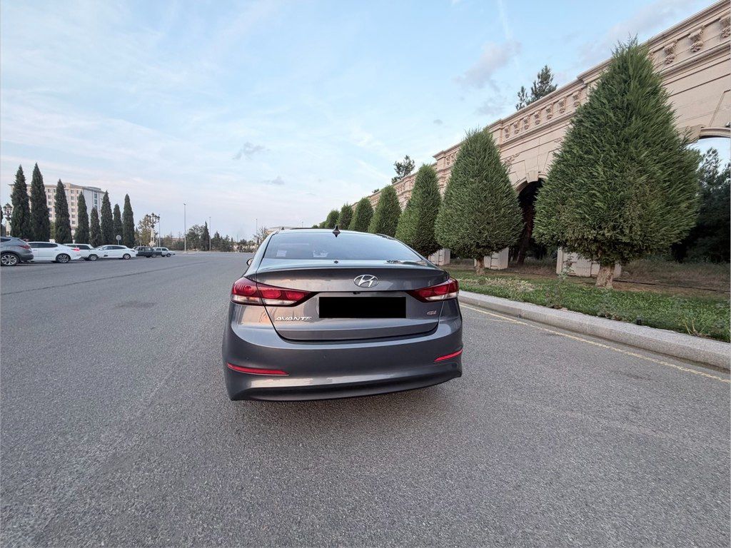 Hyundai Elantra, 1.6 L, 2016 il, 180 000 km — Avtomobillər, Bakı (11)