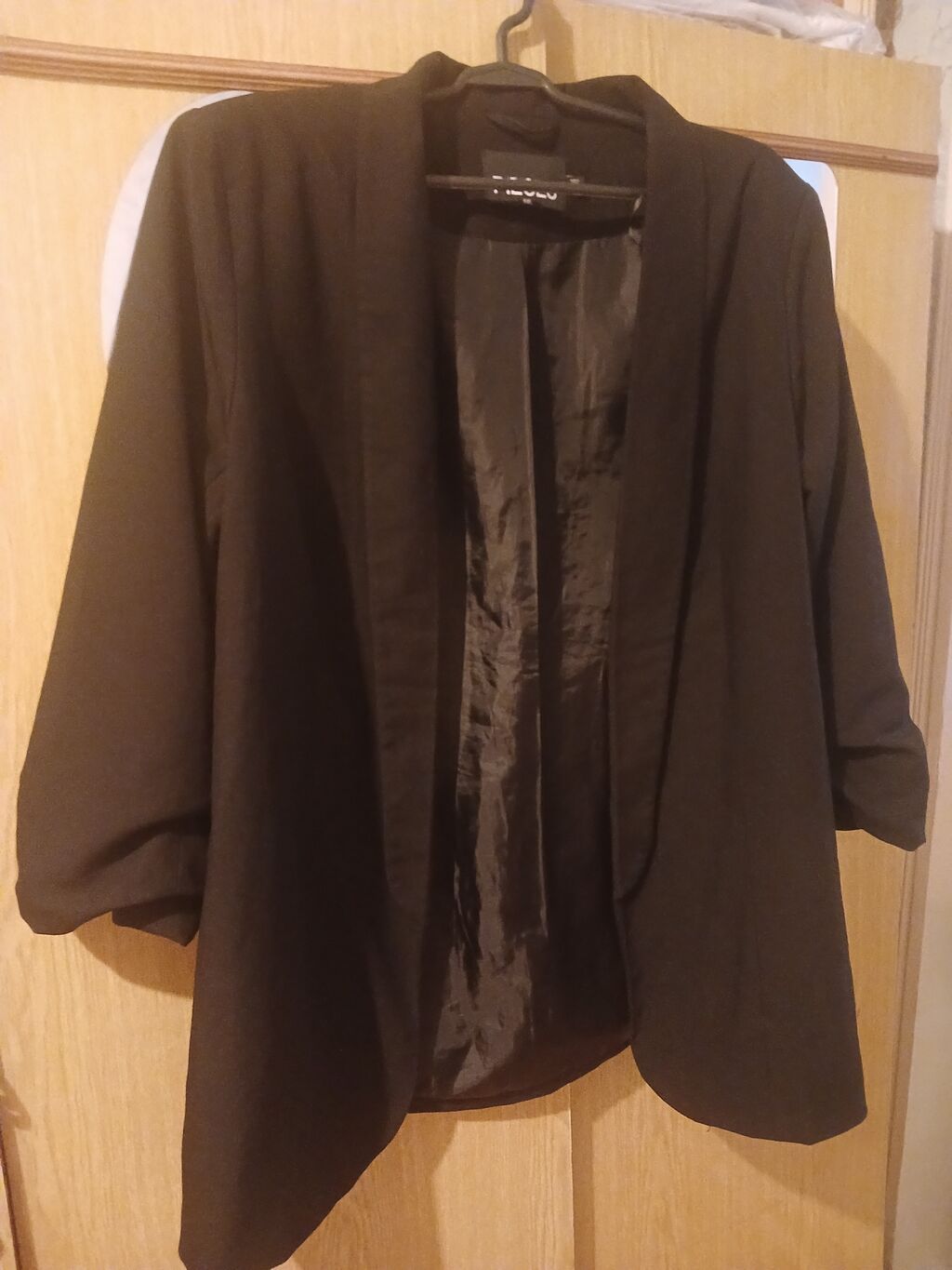 Materiyali super Brend: Pıeces Model: qadın blezeri Ölçü: XXL — Caketi, Mingəçevir