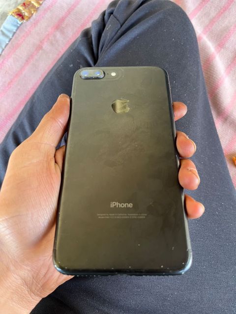 IPhone 7 Plus, Jet Black, Barmaq izi — Mingəçevir