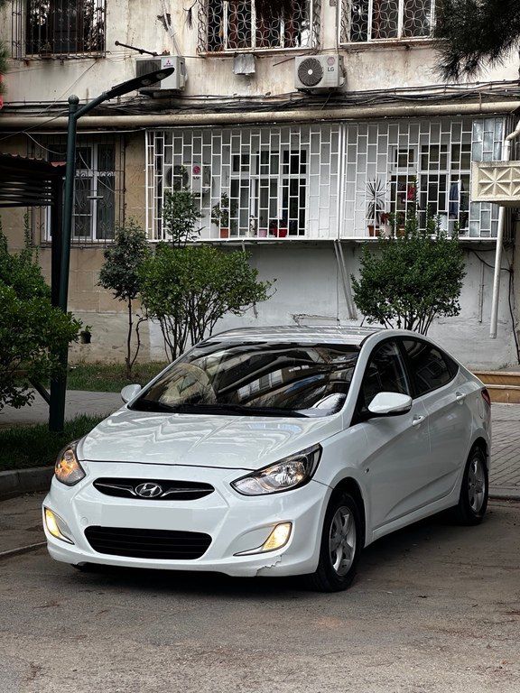 Hyundai Accent, 1.6 L, 2011 il, 424 000 km — Avtomobillər, Bakı (2)