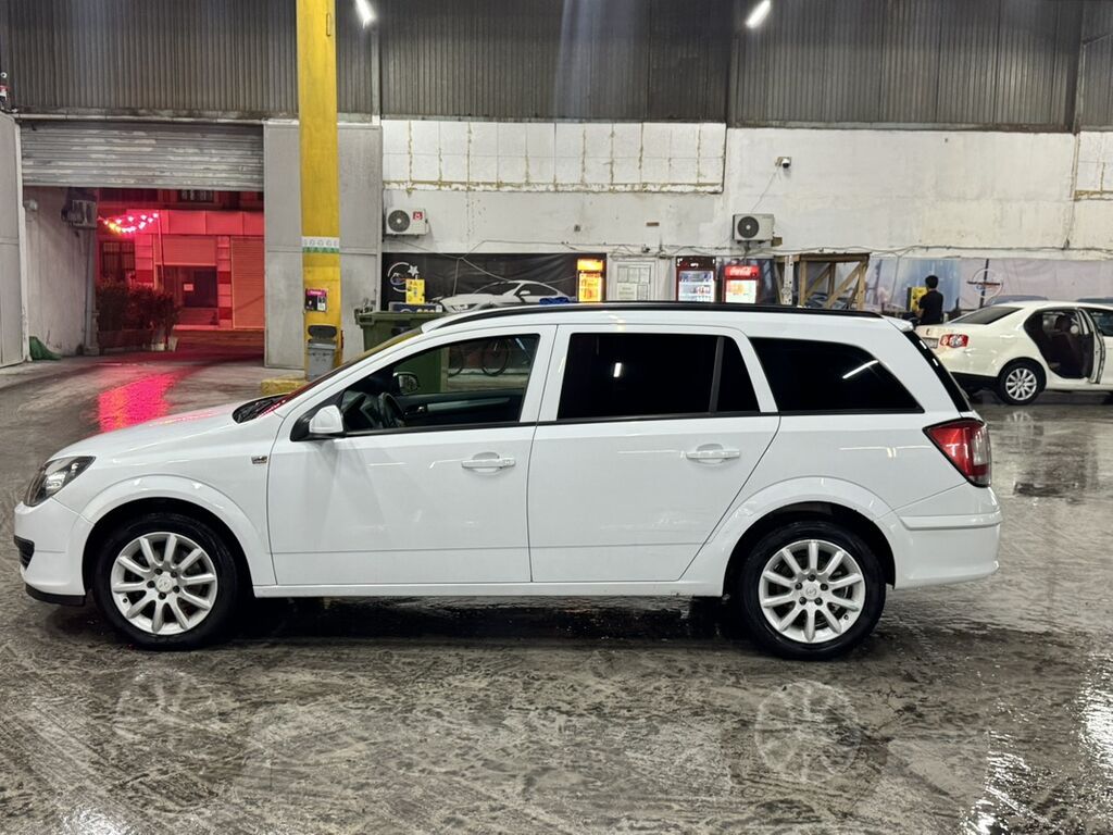 Opel Astra: 1.3 l 2006 il 345000 km Universal — Avtomobillər, Bakı (4)