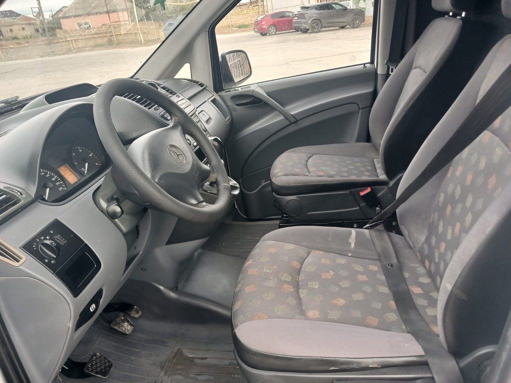Mercedes Vito 109 CDI, 2.1 L, 2010 il, 286 700 km 88-DV-910 — Avtomobillər, Bakı (12)