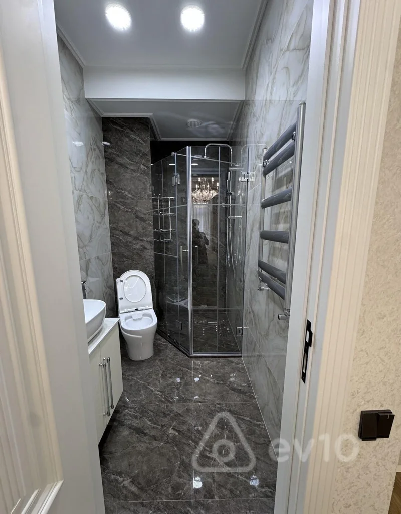 4 otaqlı mənzil, 146 m², Təbriz küç — Mənzil, Bakı (8)