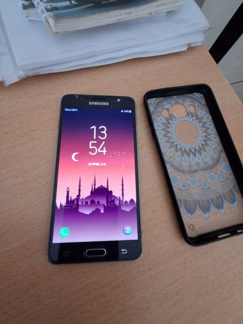 Samsung Galaxy J5 (2016) Black 16GB/2GB — Bakı