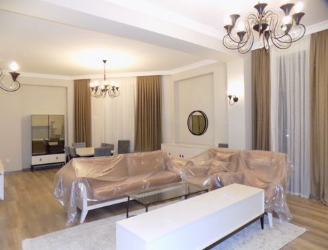 İcarəyə verilir 3 otaqlı ofis 140 m² — Bakı