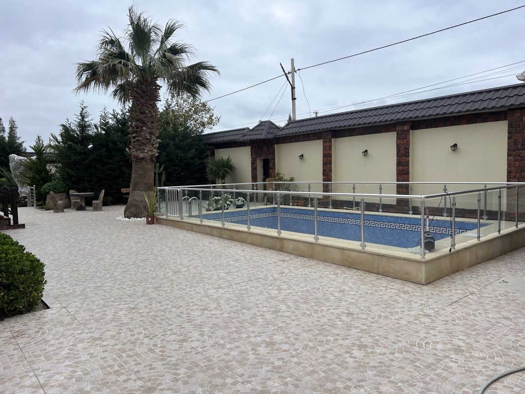 Satılır 5 otaqlı həyət evi/bağ evi 200 m² — Ev, villa, Bakı (2)