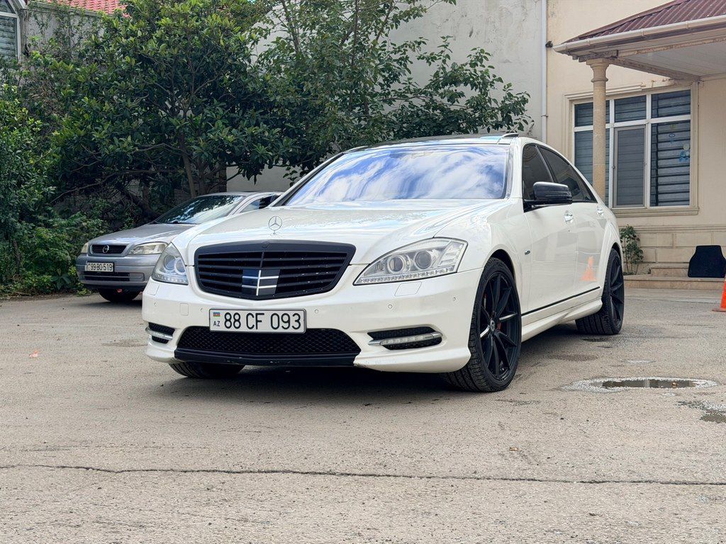 Mercedes S 350, 3.5 L, 2010 il, 198 000 km 88-CF-093 — Avtomobillər, Bakı (3)